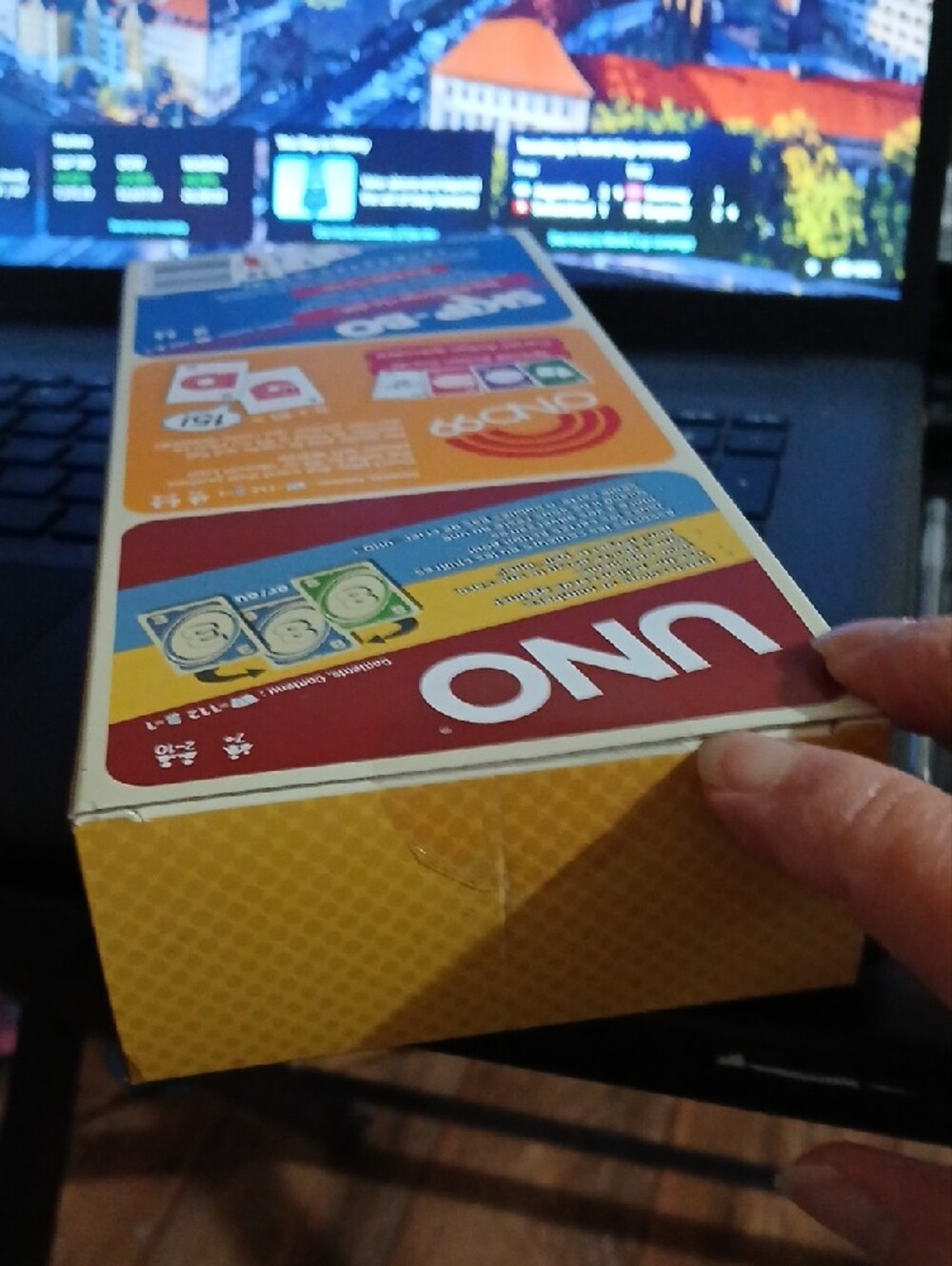 UNO & Skip-Bo Vintage Card Game 3-Pack - Blue/Yellow Box - Picture 4 of 4
